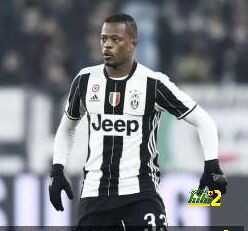 ايفرا يقترب من الدوري الاسباني