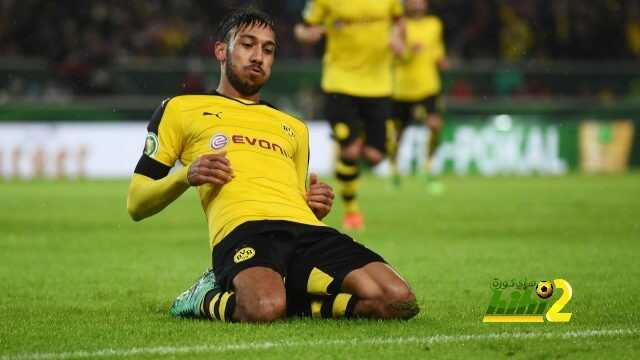المدير الرياضي لبروسيا دورتموند يحدد سعر أوباميانج لمن يريد شرائه