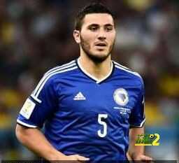 يوفنتوس يقترب من ضم لاعب شالكة