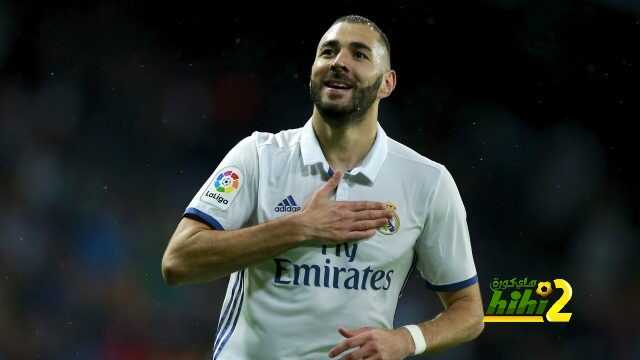 تفاصيل عقد بنزيما الجديد مع ريال مدريد