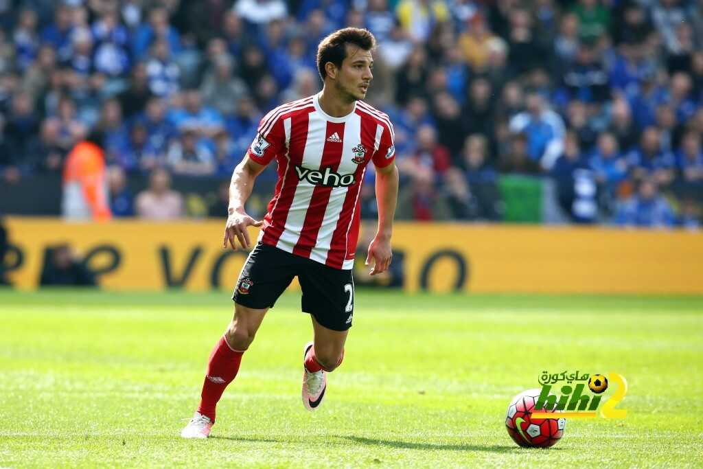 برشلونة يريد ضم ظهير ساوثامبتون