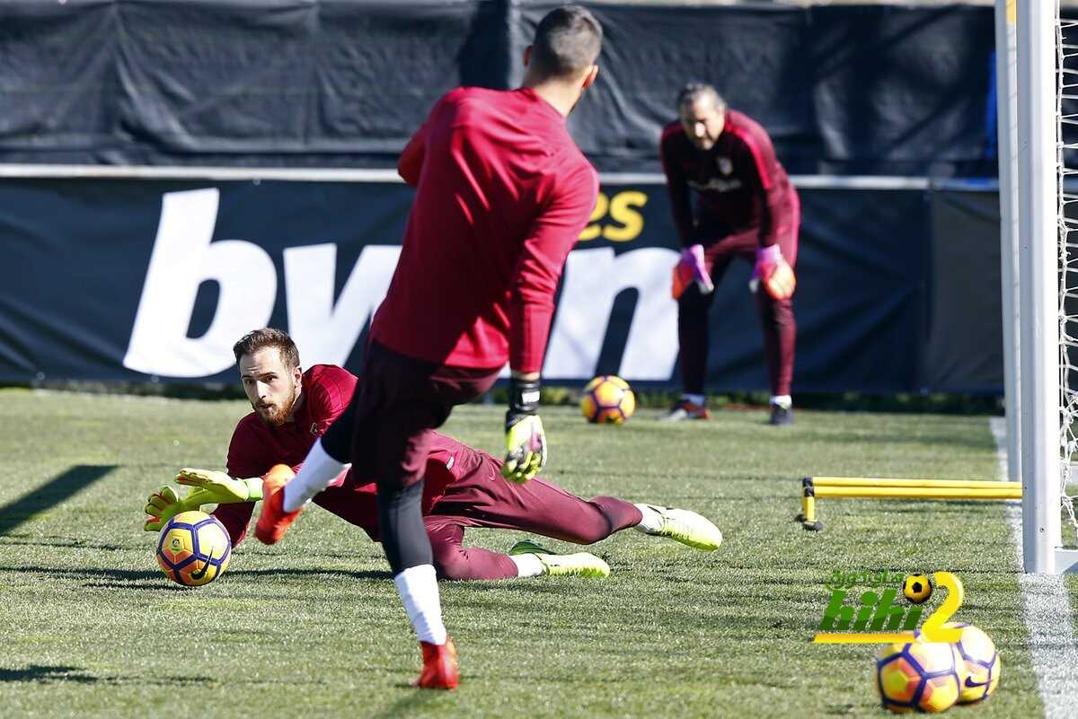 اتليتكو مدريد يستعد لمواجهة برشلونة