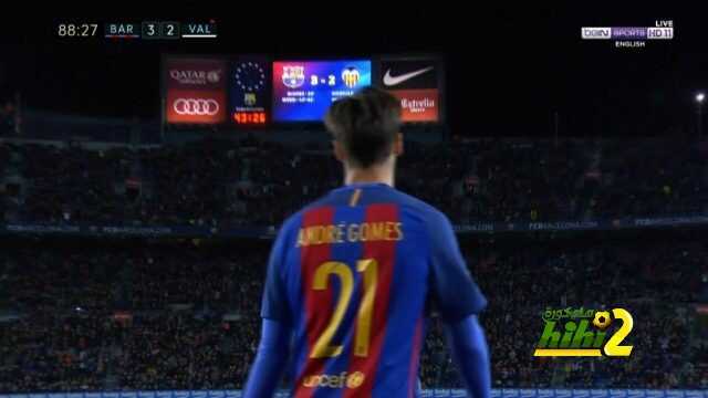 جوميز يربع النتيجة لبرشلونة