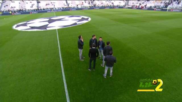صور : نجوم برشلونة في ملعب اليوفي استاديوم