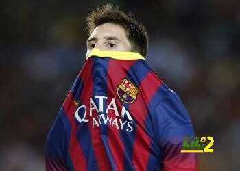 فيديو : ردة فعل ميسي وجماهير برشلونة بعد هدف كيليني