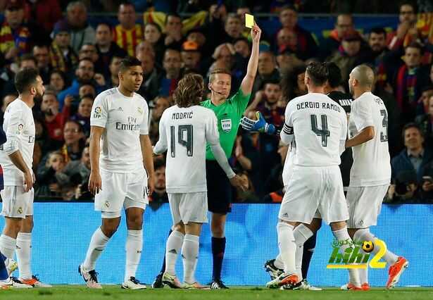 أرقام هيرنانديز حكم الكلاسيكو في أخر خمس مباريات قادها للريال وبرشلونة