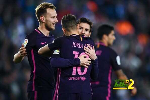 راكتيتش يتألق مع برشلونة 2X3