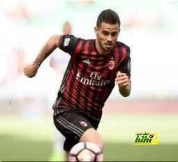نابولي يستهدف ضم لاعب ميلان