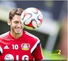 باير ليفركوزن يحدد سعر لاعبه