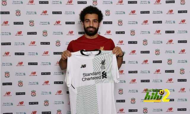 صور : صلاح في يومه الأول مع ليفربول