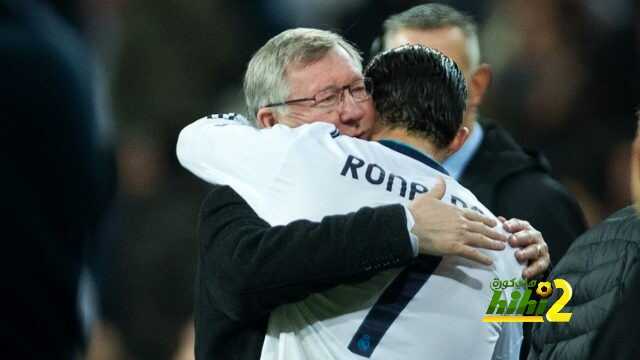 صورة : كريستيانو وابنه رفقة السير أليكس فيرغيسون