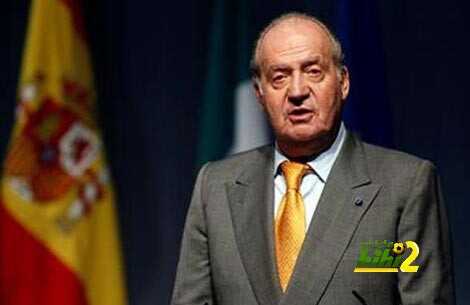فيديو: ملك إسبانيا يفاجىء لاعبو الميرنجي عقب التتويج