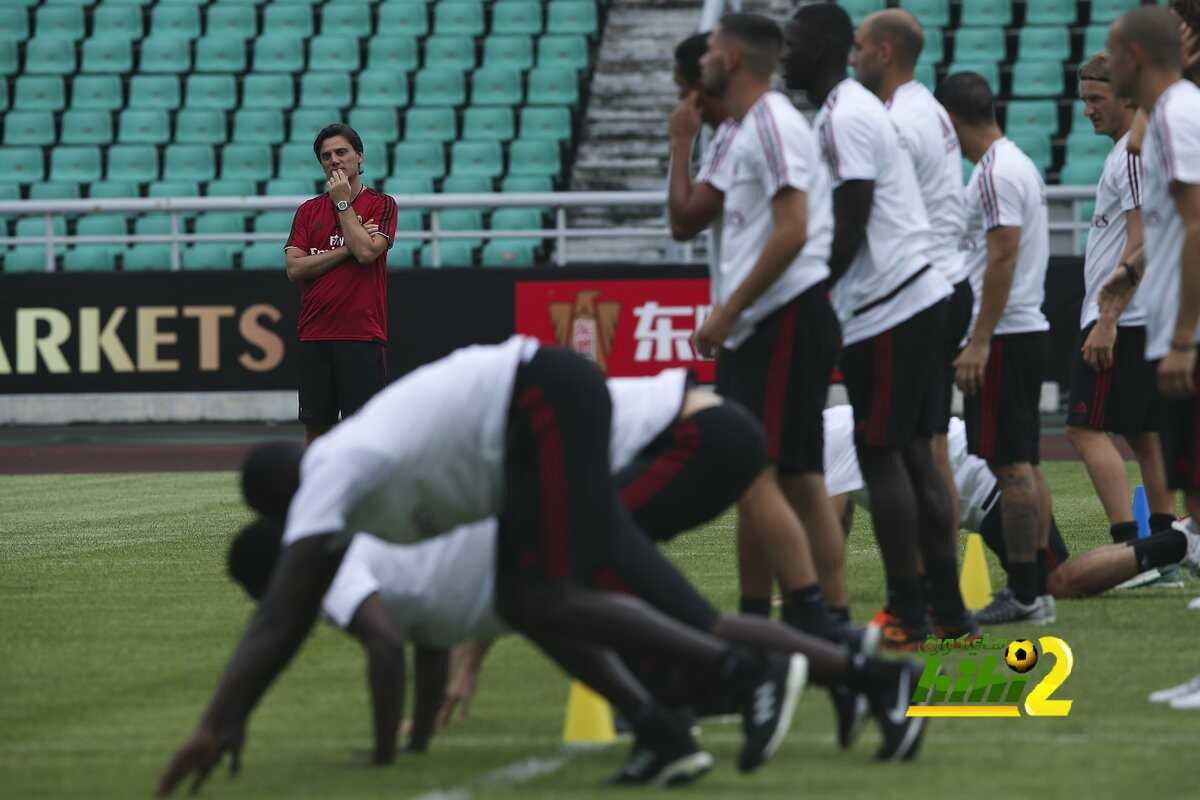 صور : أولى تدريبات ميلان في الصين