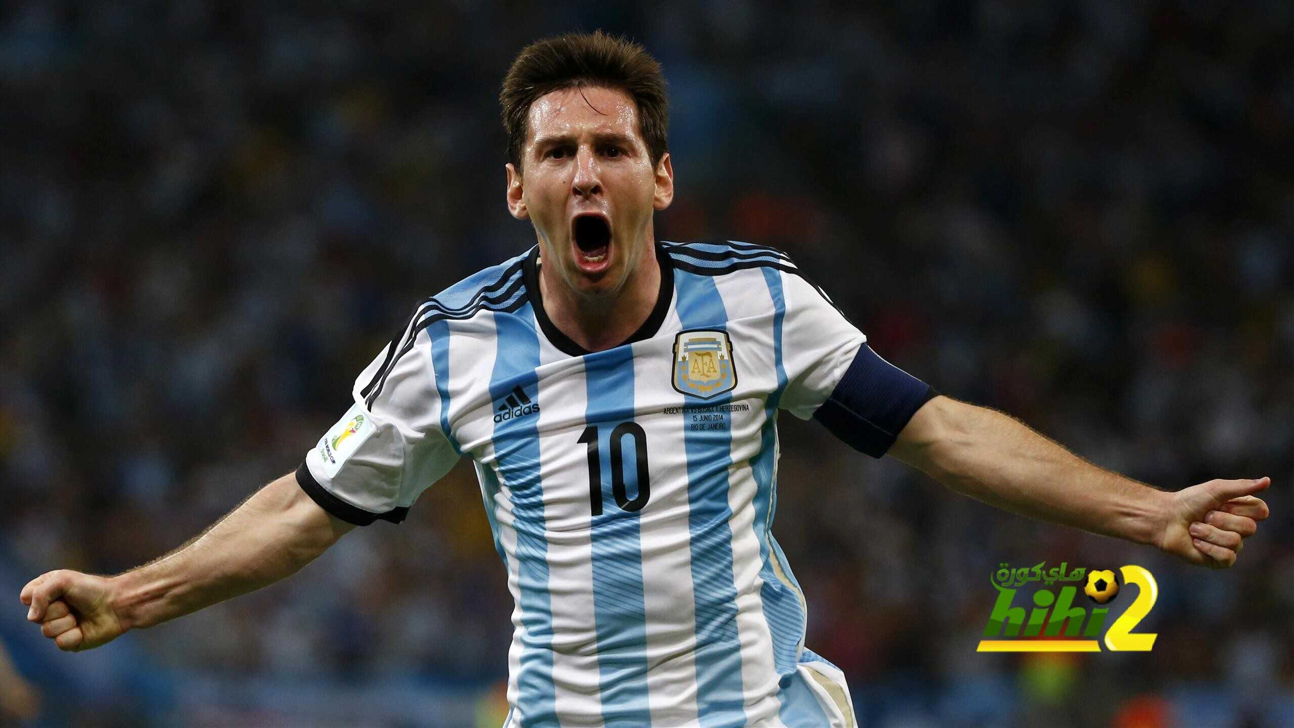 سامباولي : ميسي ، اللاعب الوحيد الذي يضمن وجوده في التشكيلة