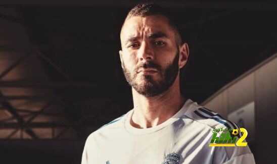 صورة : لاعبو ريال مدريد يعلنون عن قميص الإحماءات للموسم القادم