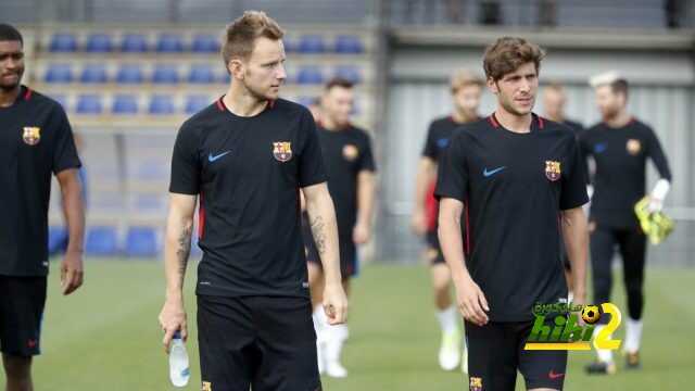 صور : برشلونة يواصل استعداداته للموسم المقبل