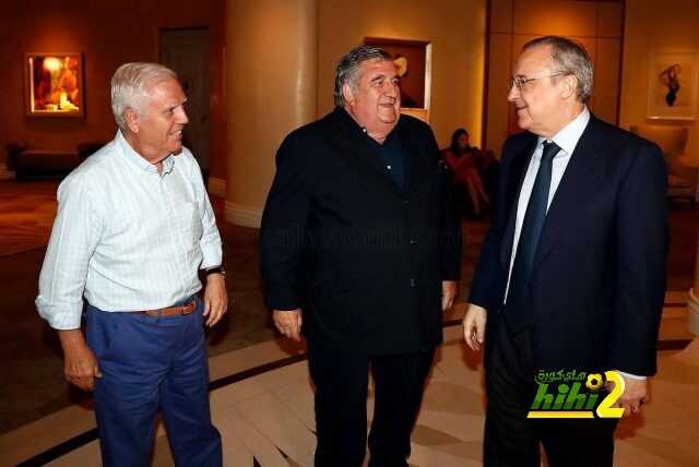 صورة : شباب ريال مدريد ينضمون للبعثة في لوس أنجلوس