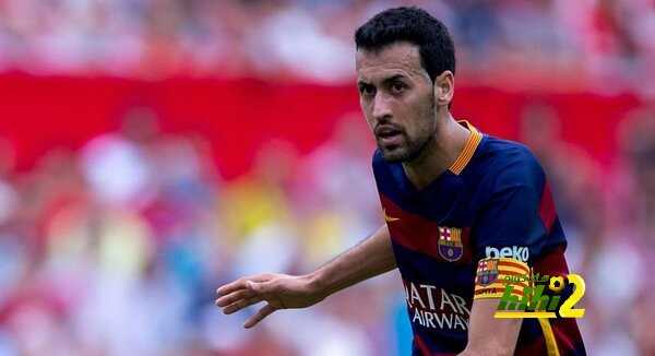 برشلونة يحتفل بيوم ميلاد بوسكيتس