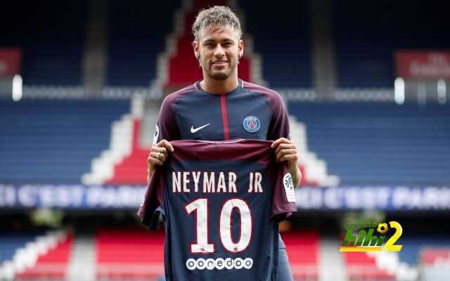 فيديو: جماهير برشلونة تتمنى الموت لنيمار