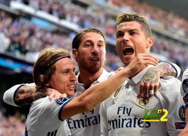 صحفي اسباني يعلن عن هيمنة لاعبو ريال مدريد على جوائز اليويفا