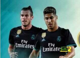 رسميًا : ريال مدريد يواجه مانشستر يونايتد بالقميص الثاني