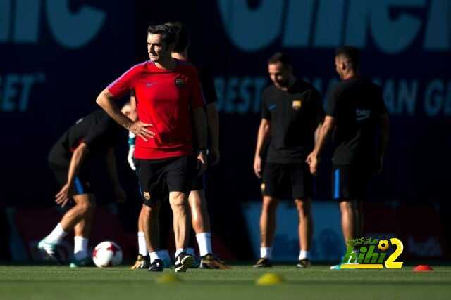 صور.. برشلونة يواصل تحضيراته للسوبر الإسباني