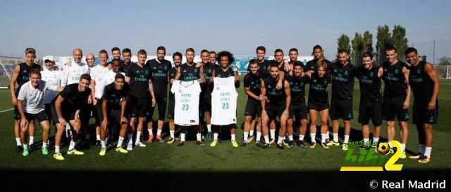 صورة: لاعبو ريال مدريد يتضامنون مع لول المصاب بالرباط الصليبي!