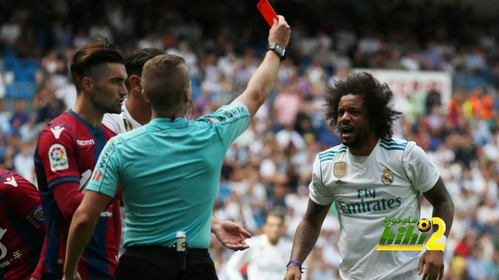 جمهور البيرنابيو يهتف ضد الاتحاد الاسباني بعد طرد مارسيلو