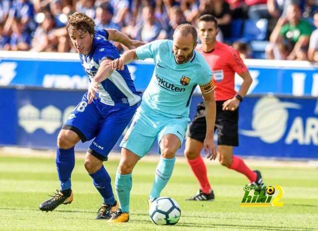 انييستا في طريقه للتجديد مع برشلونة