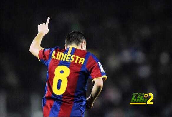 برشلونة يتوصل لإتفاق للتجديد لأنيستا