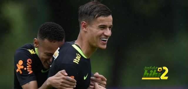 صور: كوتينيو ونيمار يمزحان مع تميمة منتخب البرازيل