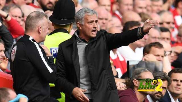 مورينيو يكشف أسباب عدم تدريبه لبرشلونة