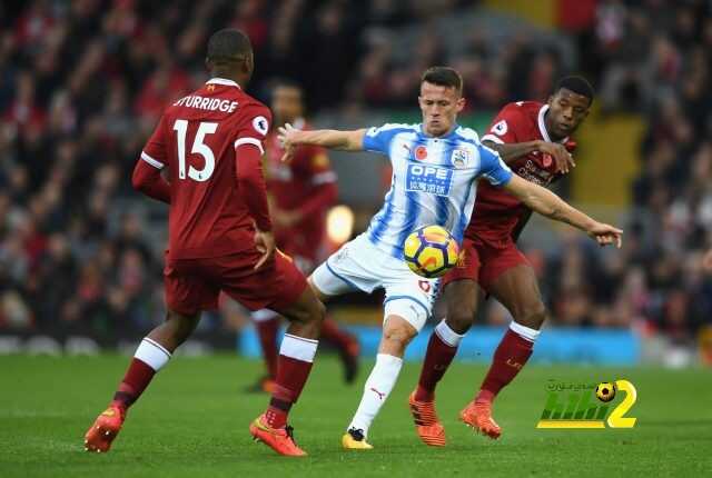 هيديرسفيلد يفرض التعادل على ليفربول بالشوط الأول