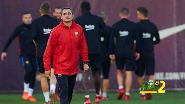 فالفيردي يطلب من جمهور برشلونة عدم القلق بشأن تجديد عقد ميسي
