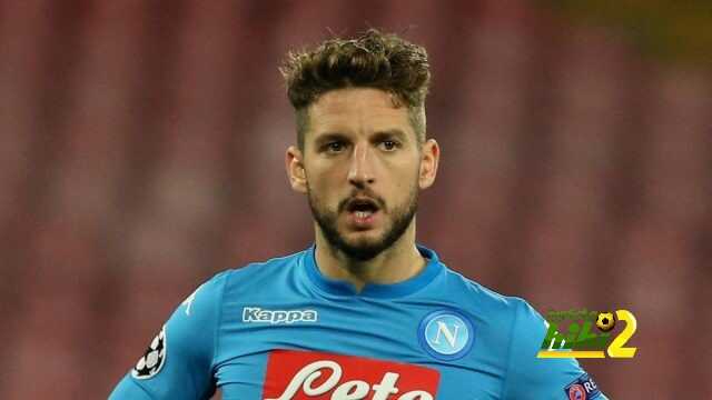 نجم نابولي يكشف أسباب رفضه عرض برشلونة