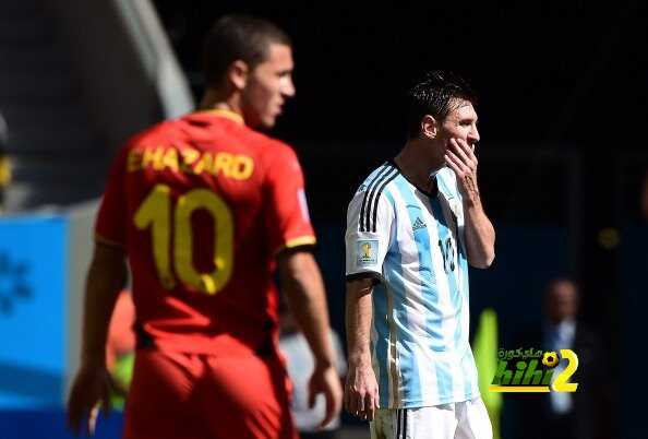 هازارد : برشلونة وميسي الافضل في اخر 15 سنة