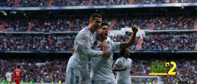 فيديو : ريال مدريد يكتسح أشبيلية بخماسية في الشوط الأول