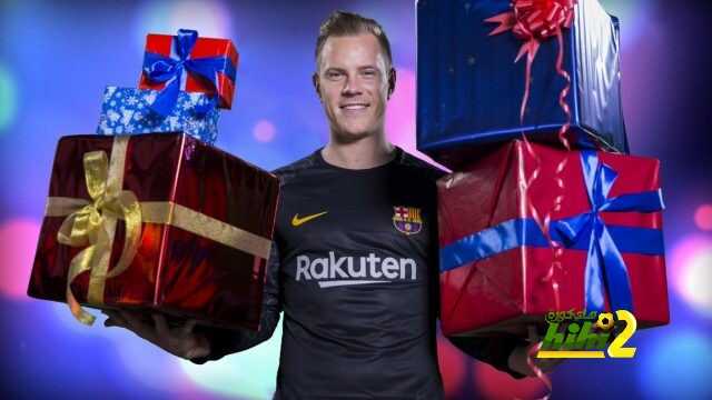 🔴 شتيجن لاعب برشلونة يحتفل بعيد الميلاد