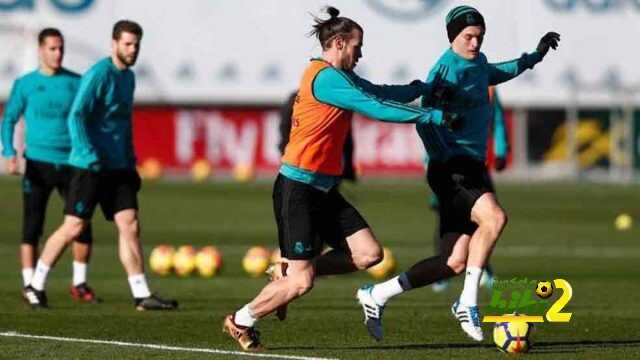 ريال مدريد يستعد للكلاسيكو في غياب رونالدو وبنزيما