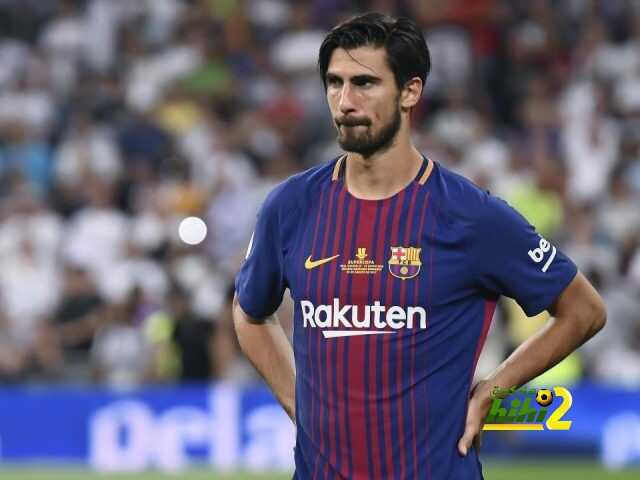 اليونايتد يريد لاعب وسط نادي برشلونة