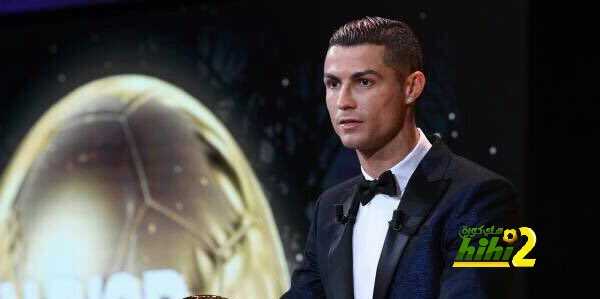 رونالدو أعظم لاعب في تاريخ كرة القدم !