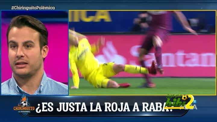 خوانفي سانز : لاعب فياريال يستحق الطرد