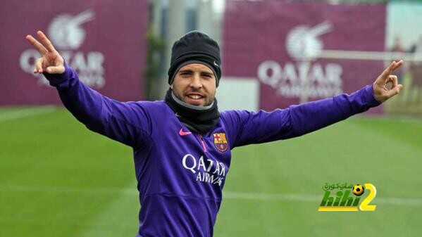 برشلونة يشرع في تجديد عقد البا