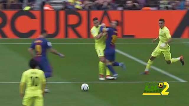 ماركا : الحكم يحرم برشلونة من ركلة جزاء