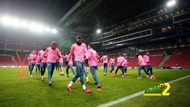🔴  اتليتكو مدريد يتدرب استعدادا لملاقاة كوبنهاجن