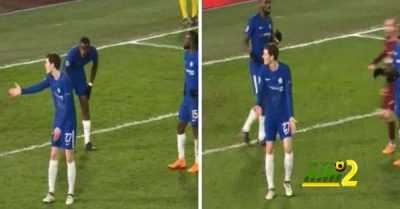🔴 اتهام فابريجاس بالتفويت لبرشلونة امام تشيلسي في دوري الأبطال