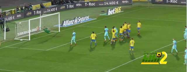 ميسي يفتتح التسجيل لبرشلونة بطريقة رائعة