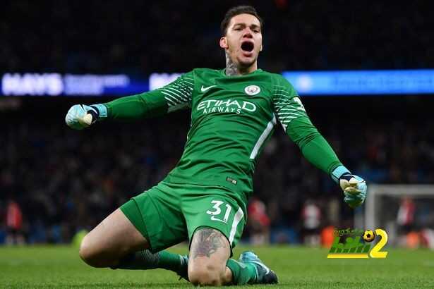 لايتفوق على ايدرسون سوى كورتوا وديخيا