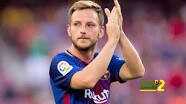 🔴 احتفال لاعبي برشلونة براكيتيتش بمناسبة عيد ميلاده