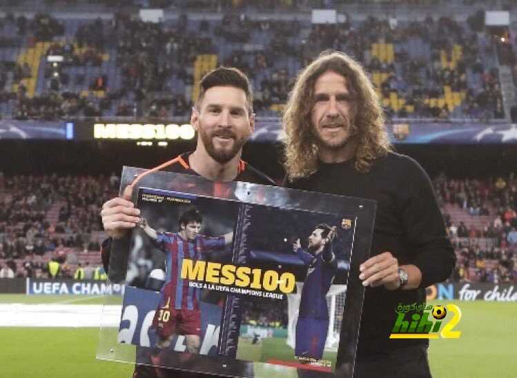 صور : برشلونة يكرم ميسي بمناسبة وصوله للهدف رقم 100